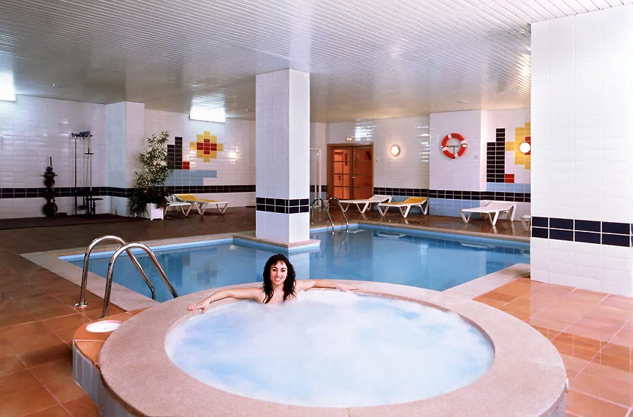 Golden Avenida Family Suites 4* Salou Hotel